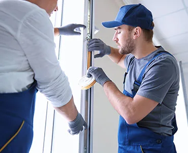 glass repair experts in Leisure City, FL
